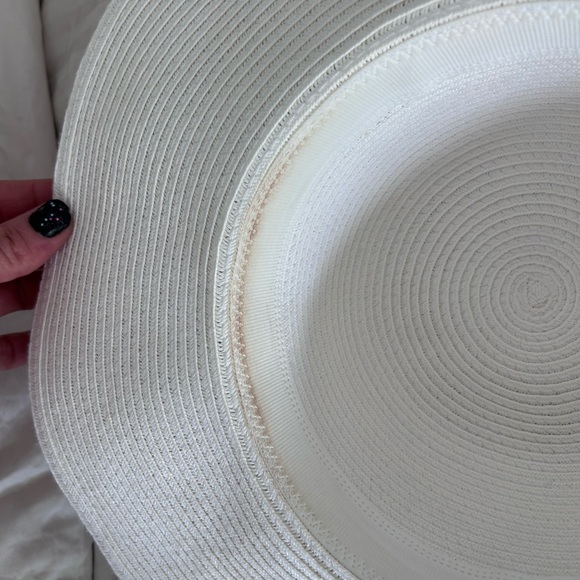 Time and Tru Classic White Wide-Brim Hat - Picture 5 of 9